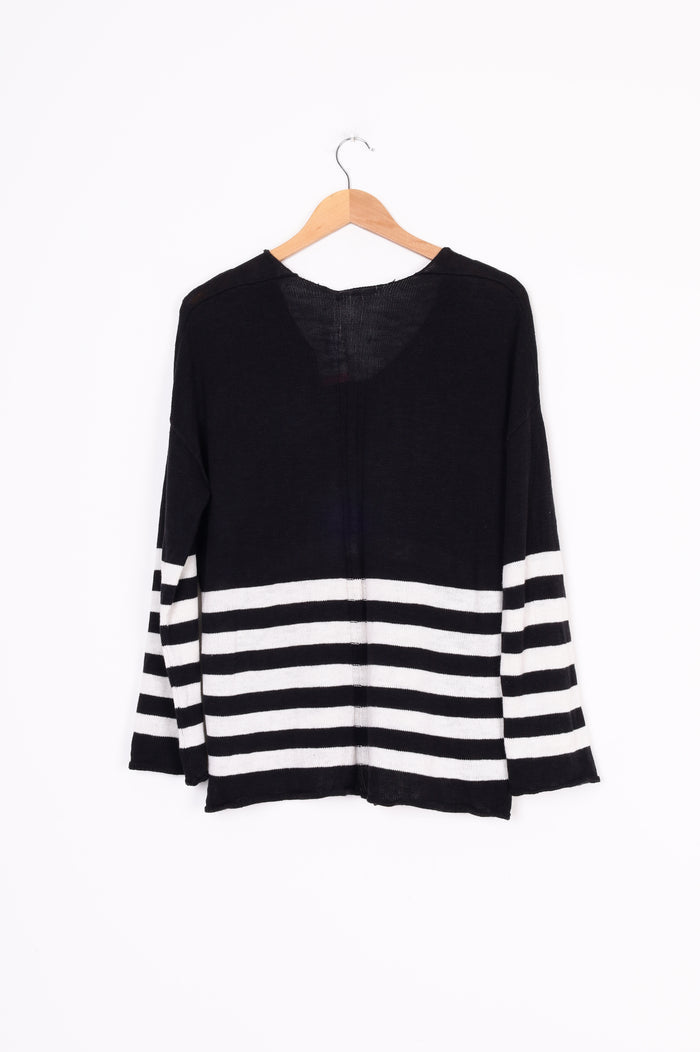 Bassike Womens Black Jumper Size 0