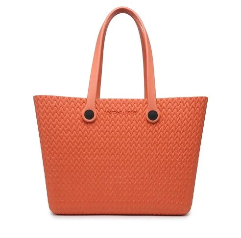 Carrie Versa Tote Textured
