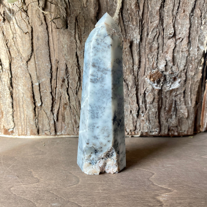 Dendritic Opal Tower
