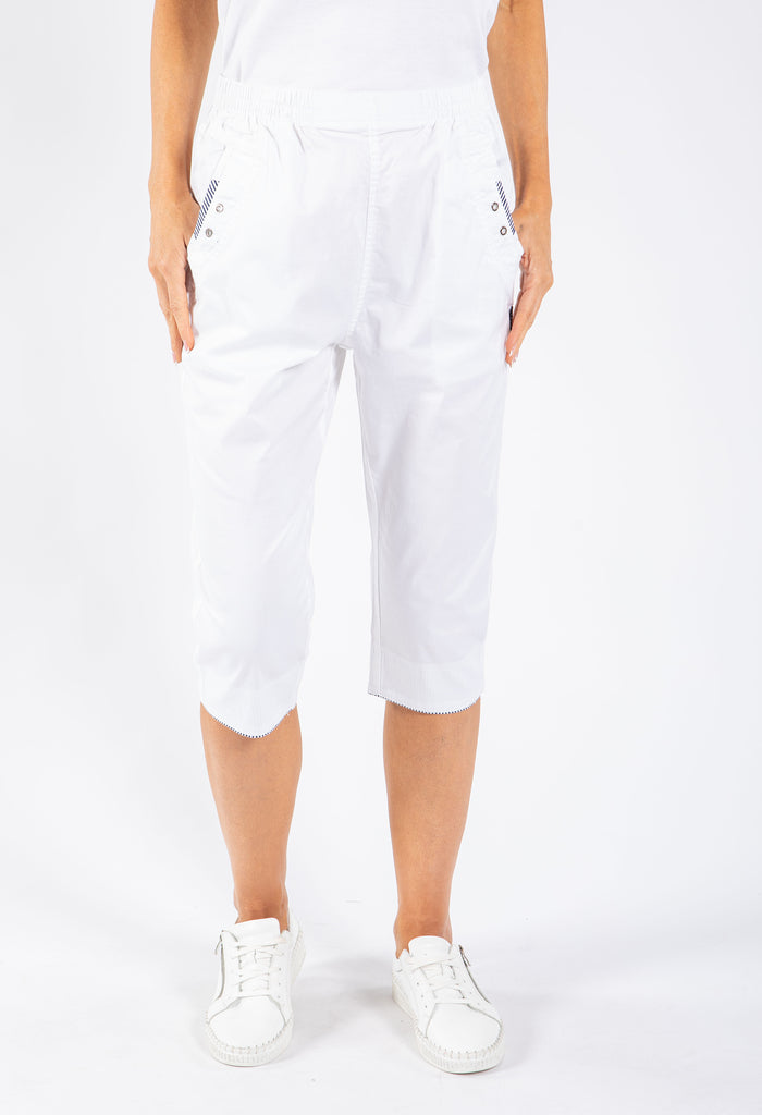 White / 6