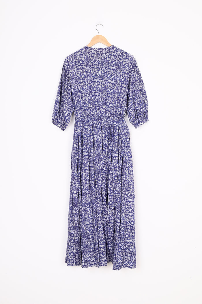 T -mat; Womens Blue Dress Size 1