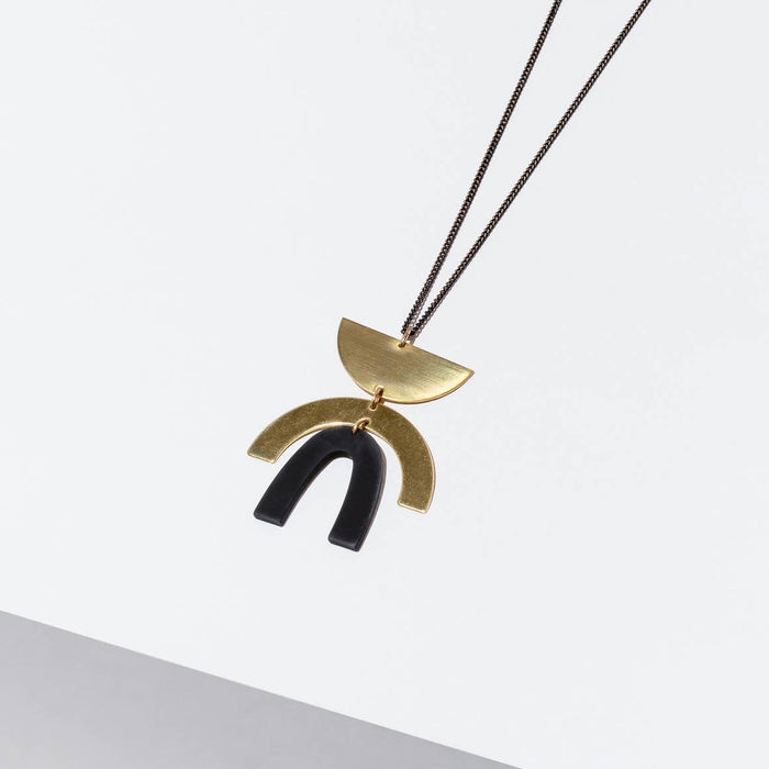 Vero Necklace