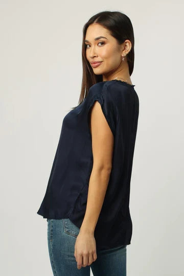 YANIS SILKY TOP NIGHT SKY