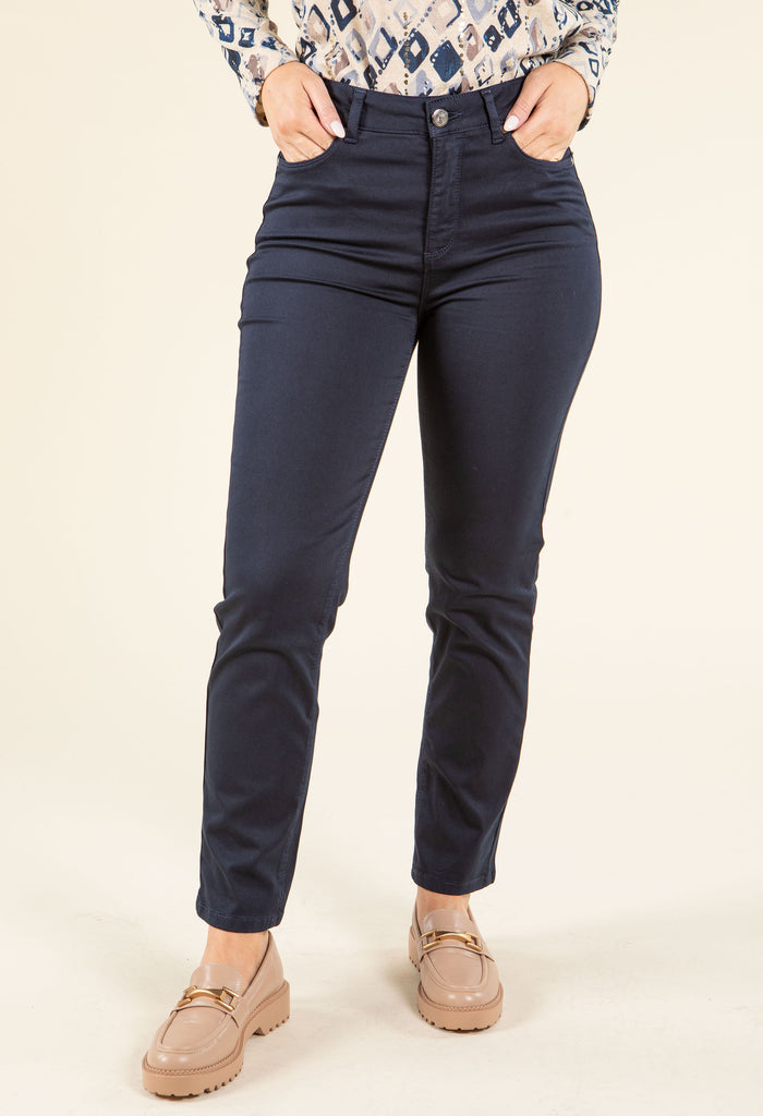 Dark Navy / 6