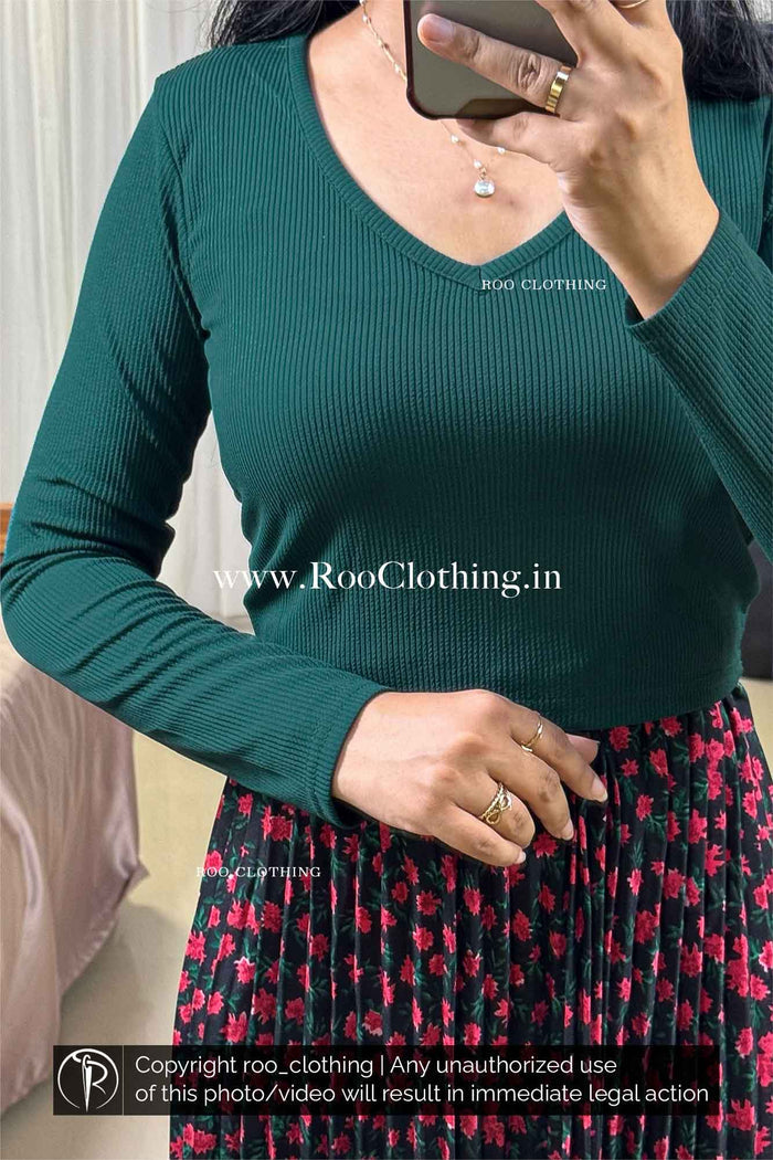 Bottle Green Ribbed V-Neck Full Sleeve Top