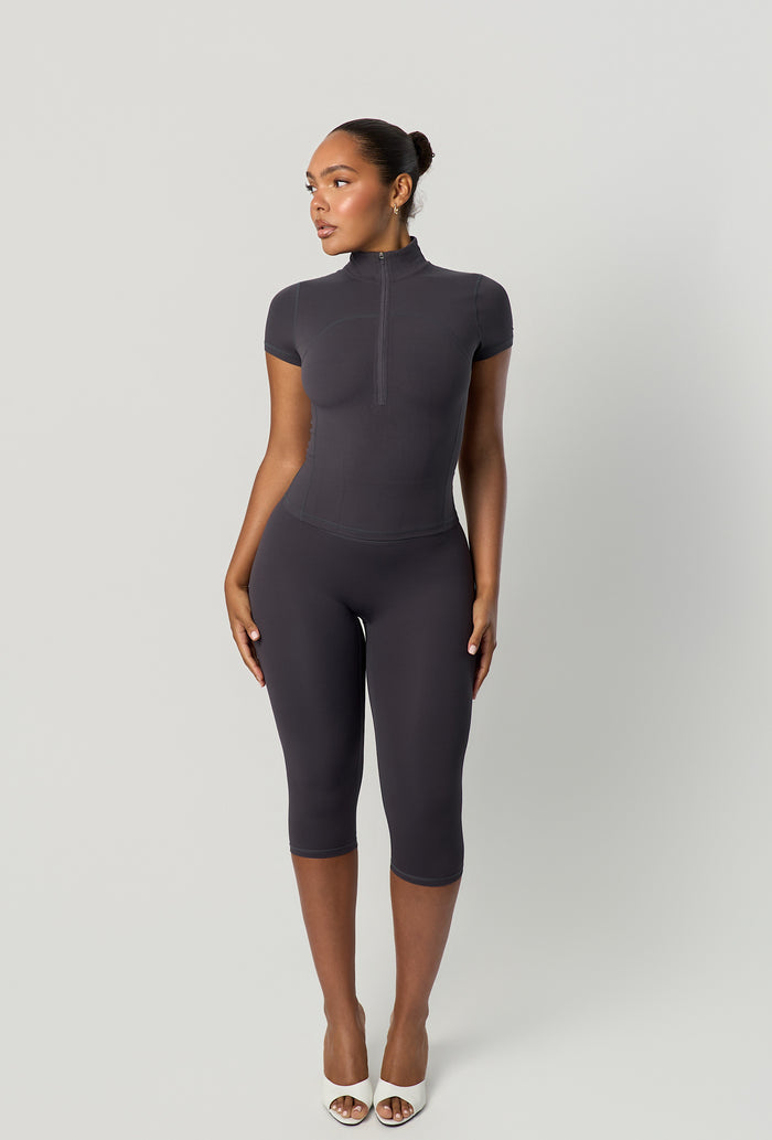 Capri Essential Legging - Slate Gray
