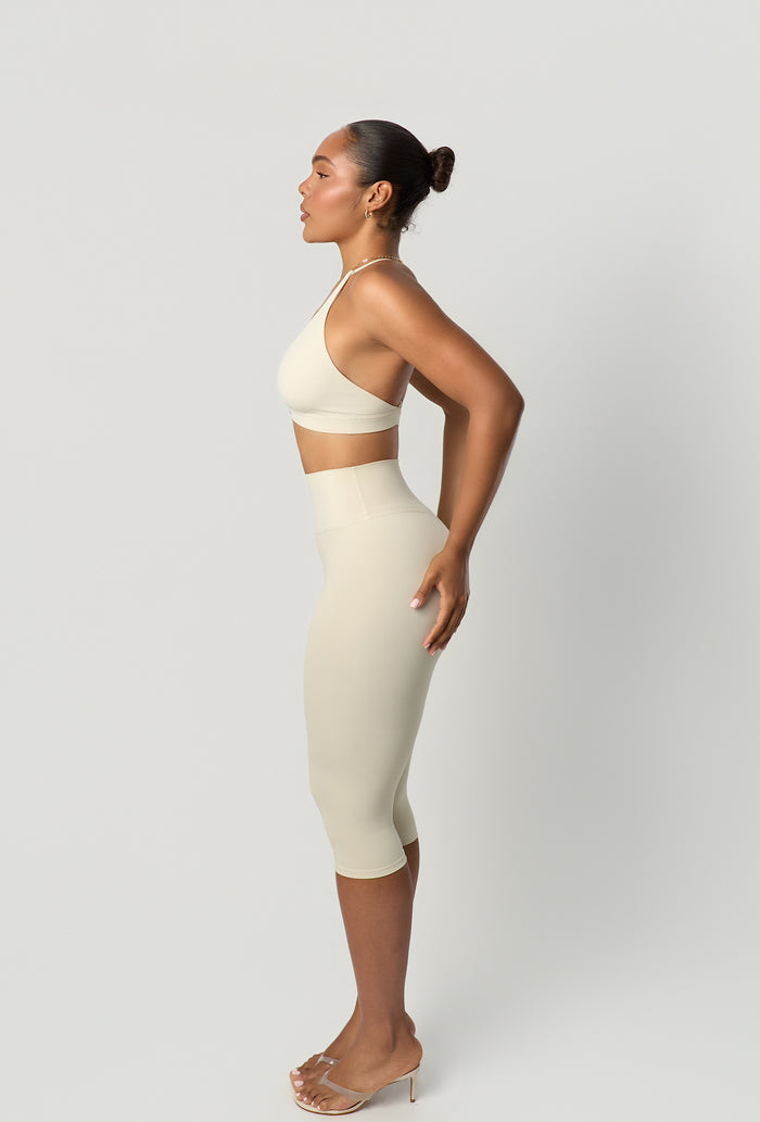 Capri Essential Legging - Vanilla