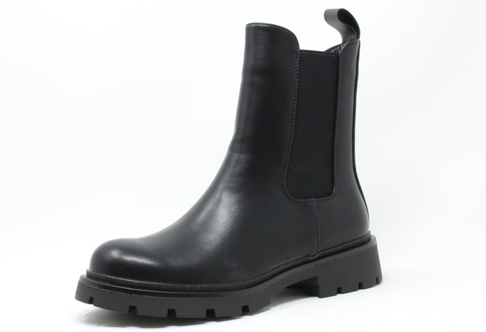 Chelsea Boot