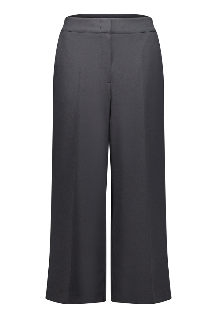 Black / 36