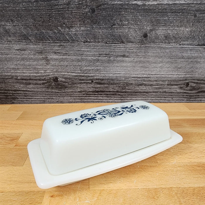 Corelle Corning Old Town Blue 1/4 Lb Covered Butter Dish Floral Blue Onion