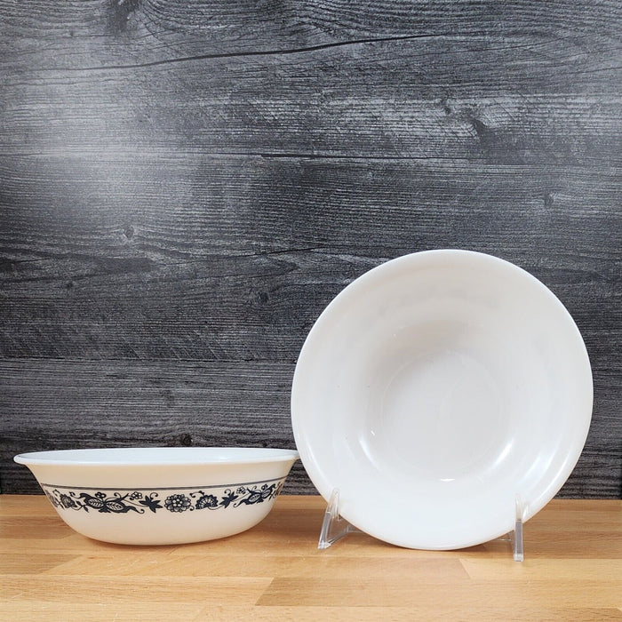 Corelle Corning Old Town Blue Set of 2 Cereal Soup Bowl 6 1/4" 16 cm Floral Rim