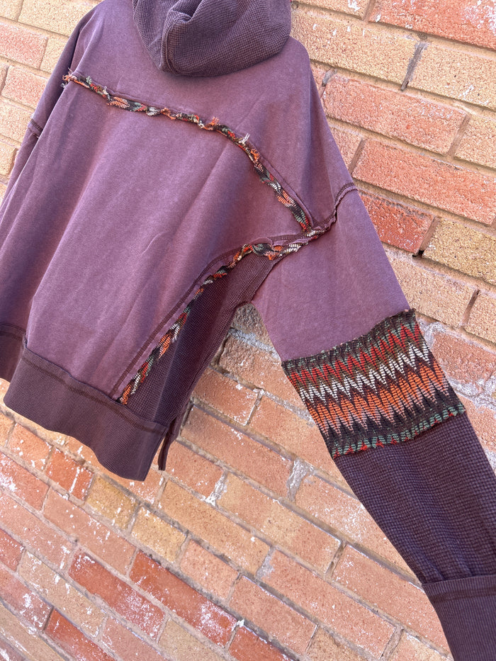 DAISY PATCH WASHED TERRY HOODIE PULLOVER