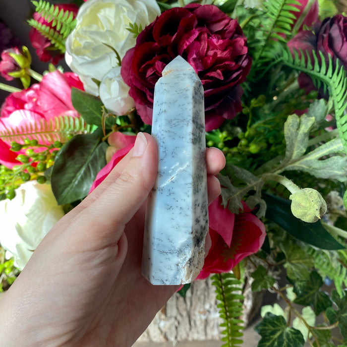 Dendritic Opal Tower