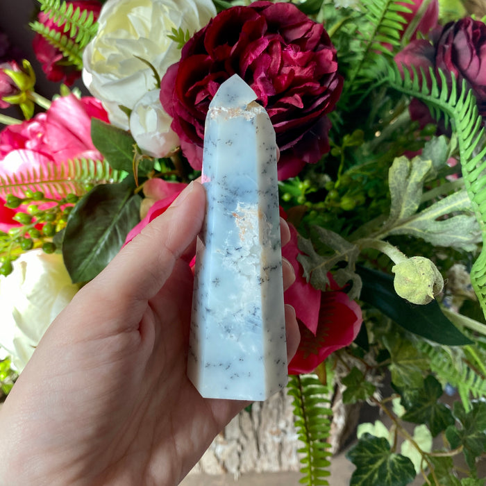 Dendritic Opal Tower