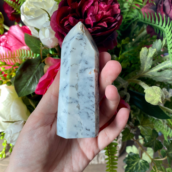 Dendritic Opal Tower