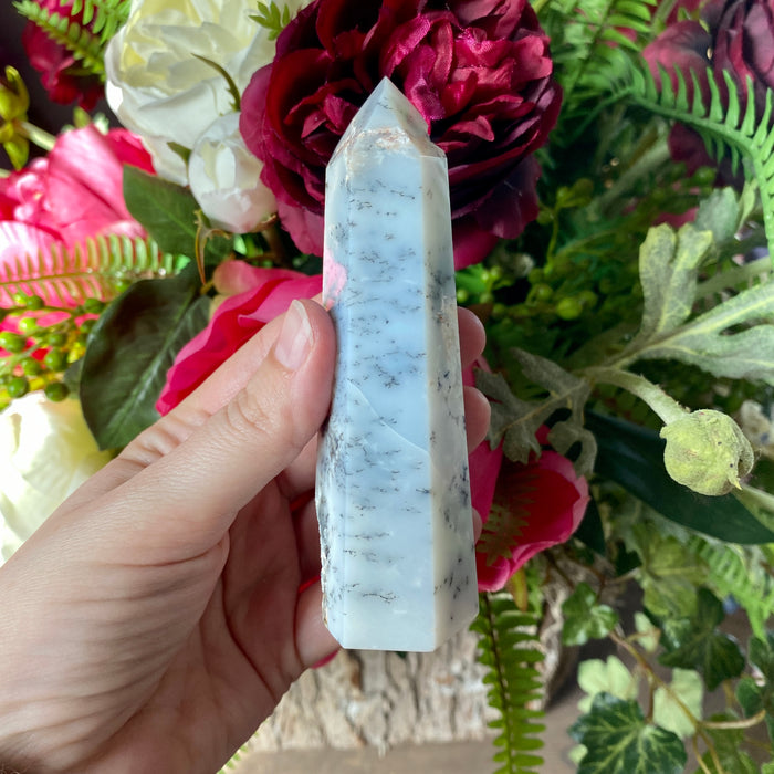Dendritic Opal Tower