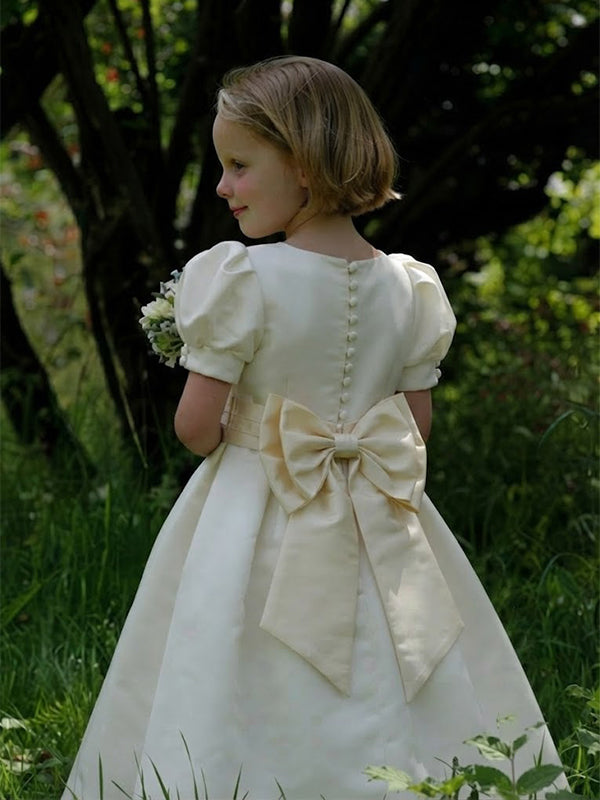 Elegant Ivory Satin Bow A-line Flower Girl Dress with Puff Sleeves, FGS193