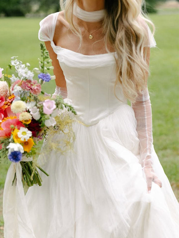 Elegant Scoop A-line Chiffon Wedding Dress with Cap Sleeves, WD3221