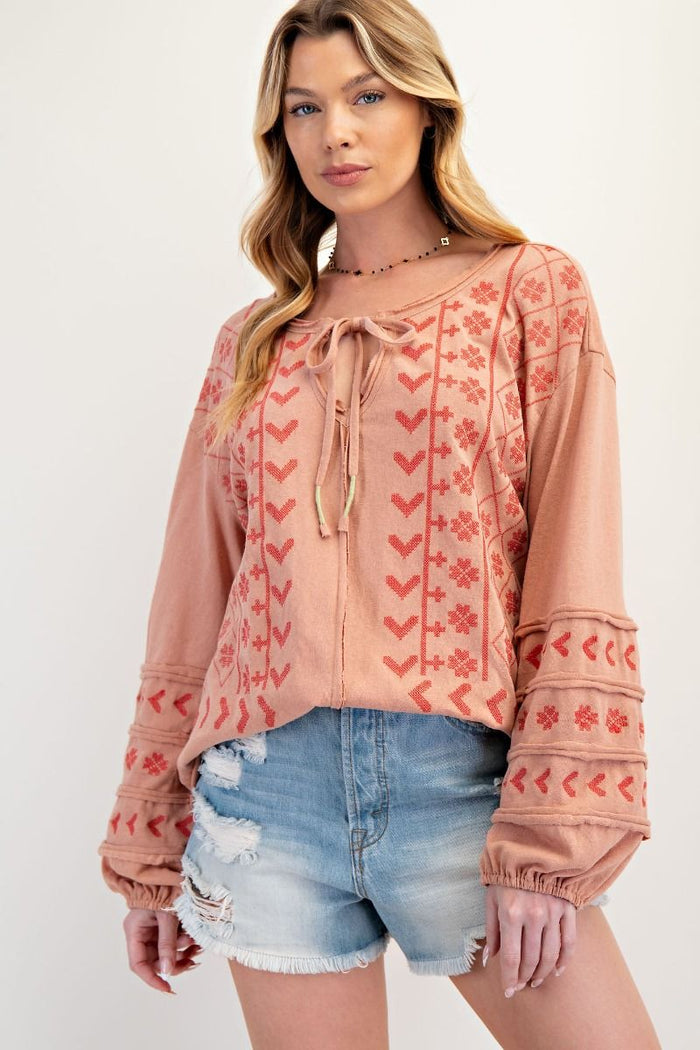 EMBROIDERED COTTON KNIT TOP( 2 COLORS)
