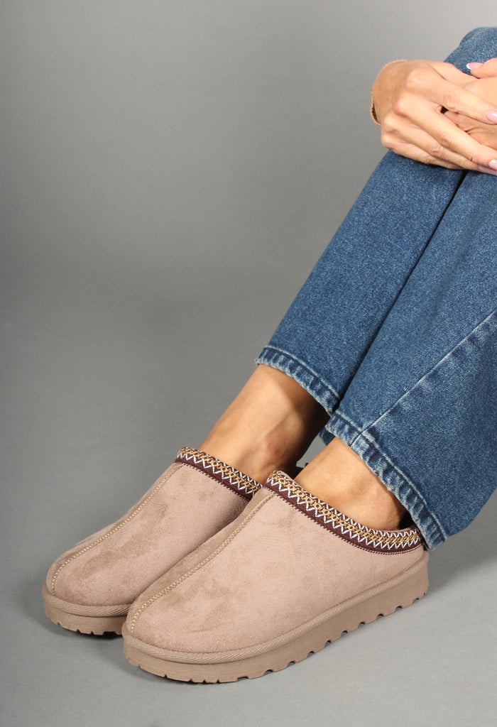 Taupe / 35