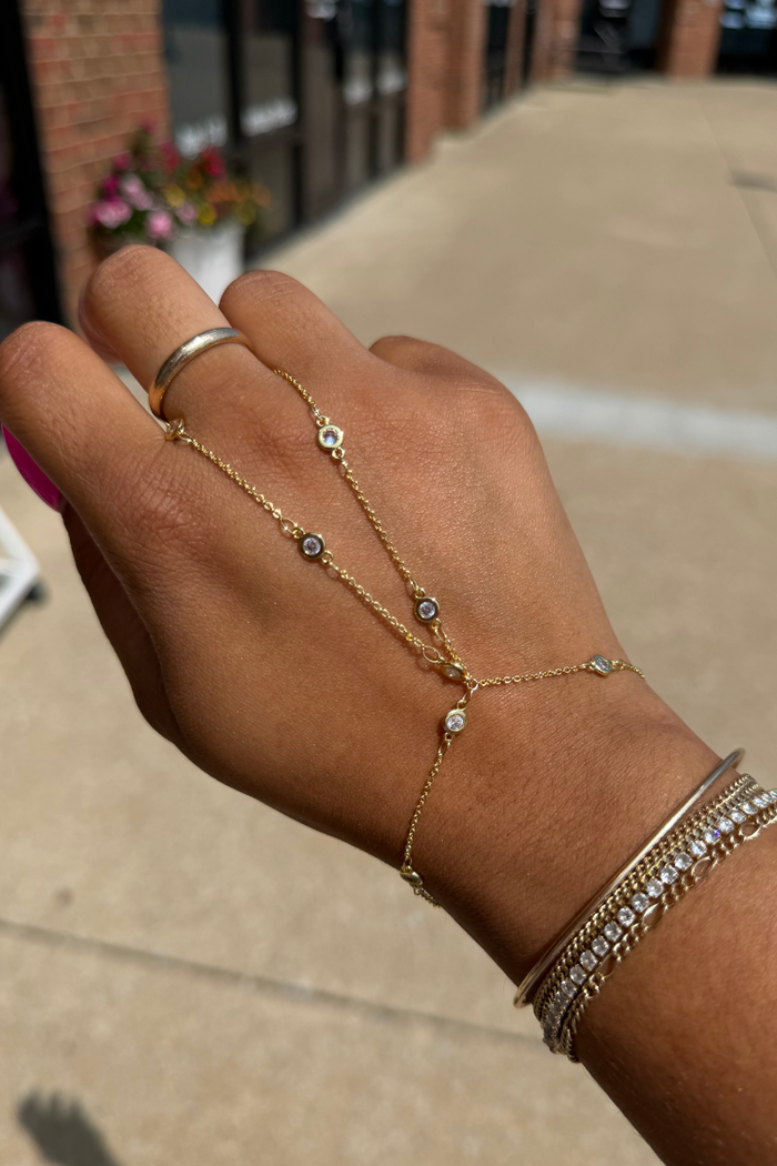 Flora Hand Chain