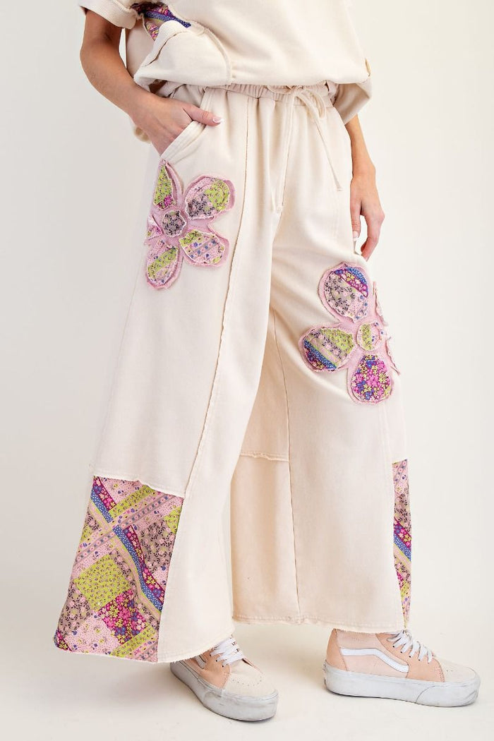 FLOWER PATCH MINERAL WASHED TERRY KNIT PANTS
