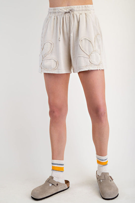 FLOWER PATCH TERRY KNIT SHORTS 3 COLORS