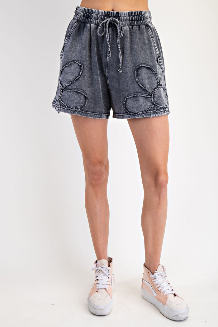 FLOWER PATCH TERRY KNIT SHORTS 3 COLORS