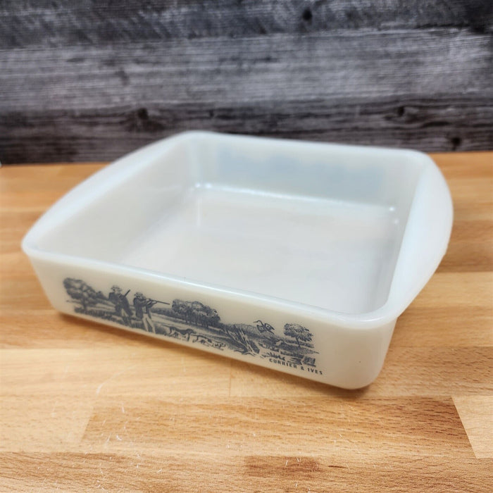Glassbake Milk White Glass Hunter Currier & Ives J2288 Casserole Baking Pan