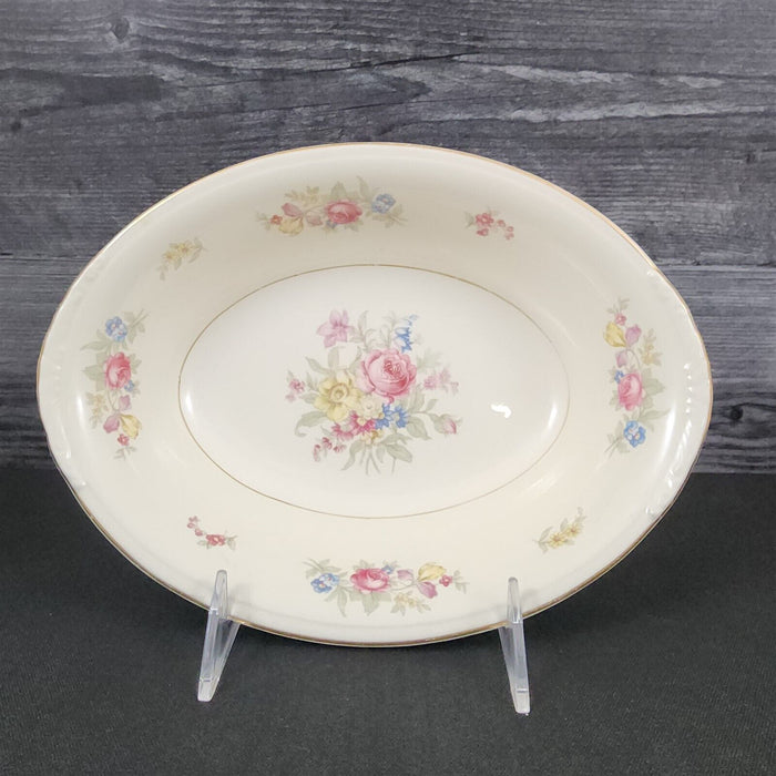Homer Laughlin Dresden Vegetable Bowl Oval 9 3/8" Eggshell Nautilus Floral USA