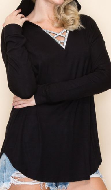 HOODED GEO PATTERN RHINESTONE V NECK