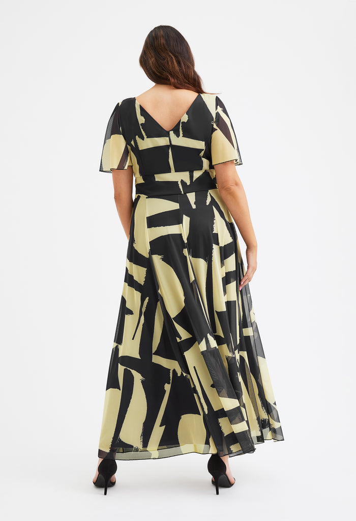 Isabelle Curve+ Float Sleeve Maxi Dress