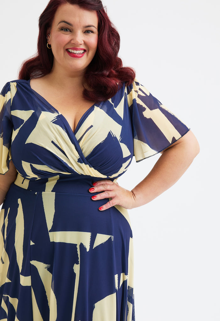 Isabelle Curve+ Float Sleeve Maxi Dress