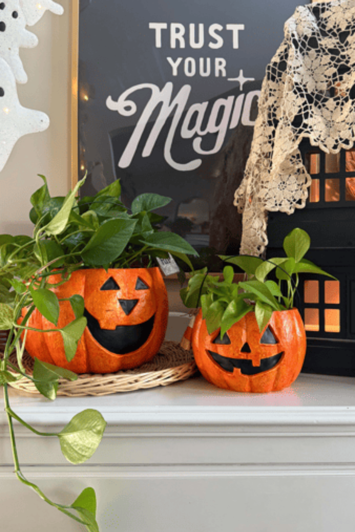 Jack O' Lantern Buckets