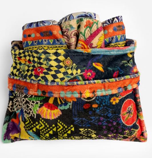 JENNY TRAVEL BLANKET