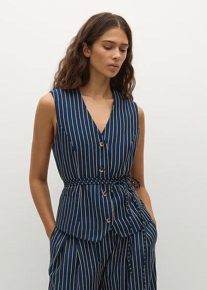 Kaia Vest (Chevron Stripe Vintage Navy)