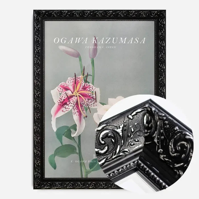 21x30cm | 8¼ x 11¾in / Black Ornate Frame