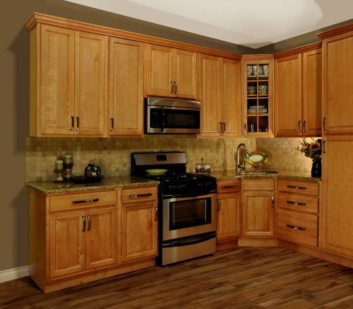 Retique It Liquid Wood Kit with Golden Oak oil-based stain showing a wood sample with rich, warm oak finish.