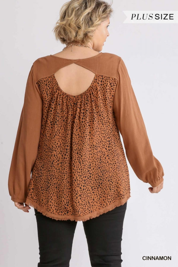 Long Sleeve Animal Print Cut Out Back Top