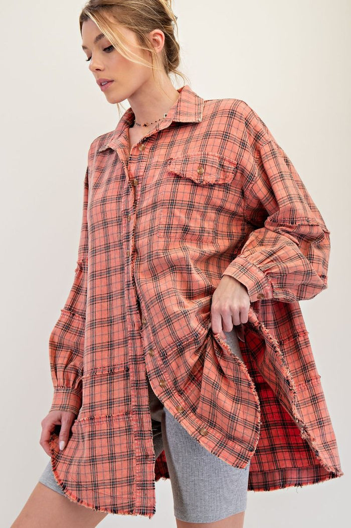 LOOKING AT YOU LOOSE FIT PLAID SHIRT ( 2 COLORS)