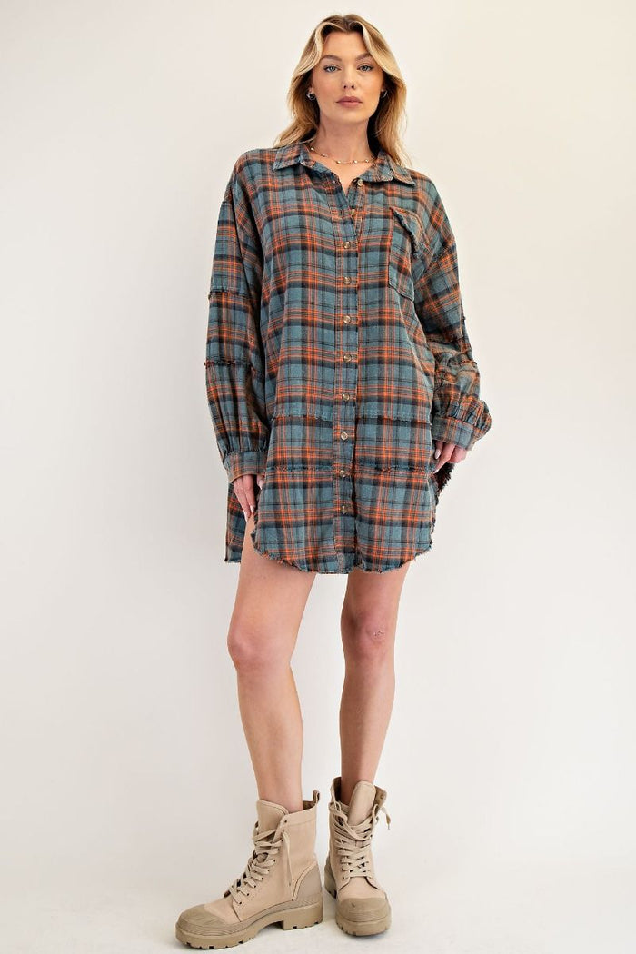 LOOKING AT YOU LOOSE FIT PLAID SHIRT ( 2 COLORS)