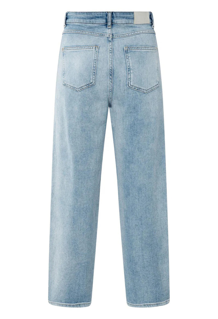 Loose Fit Jeans