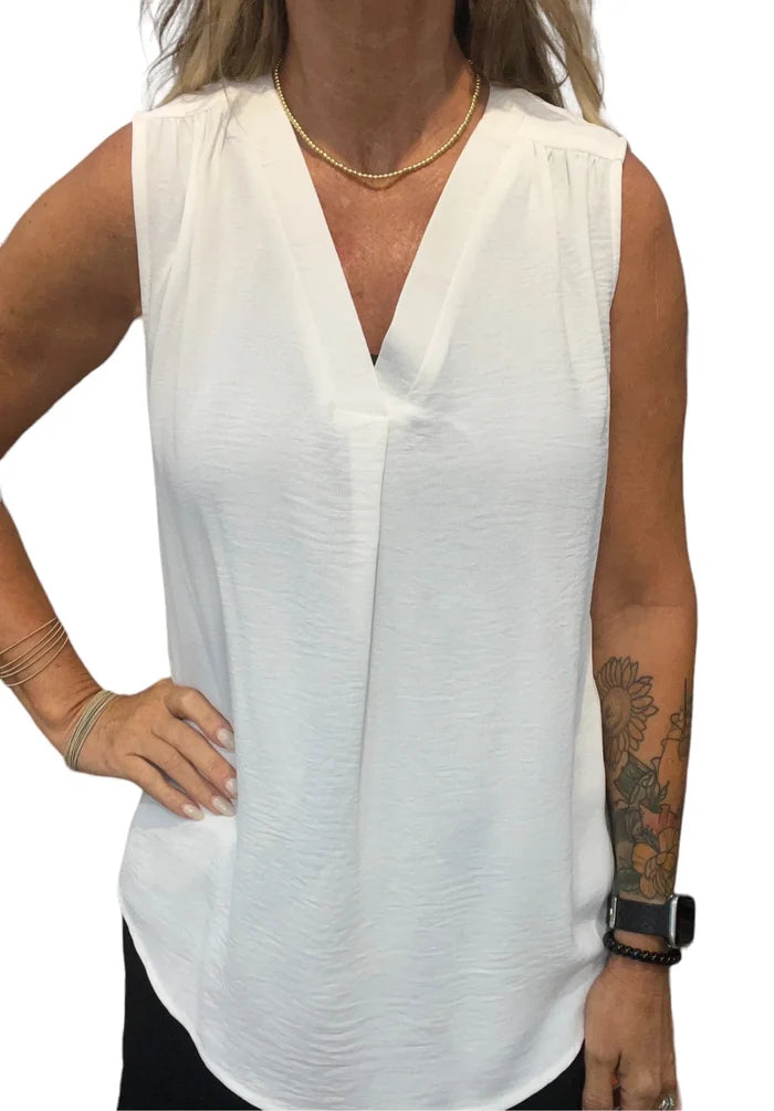 Marshmallow - Sleeveless Inverted Pleat