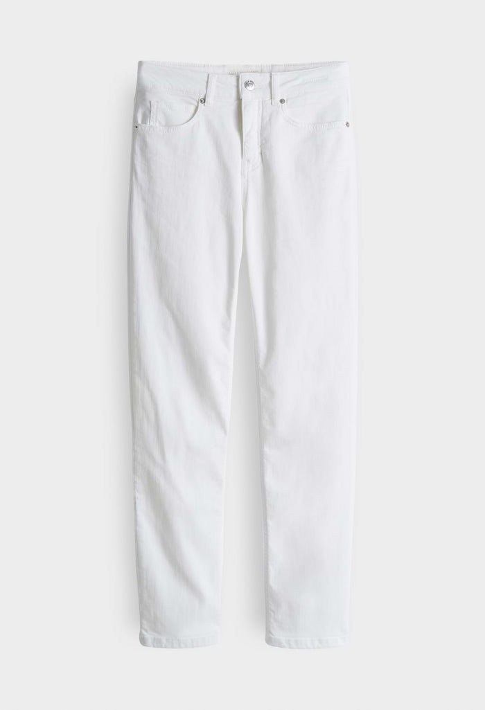 Melly Base Mid Rise Straight Jeans