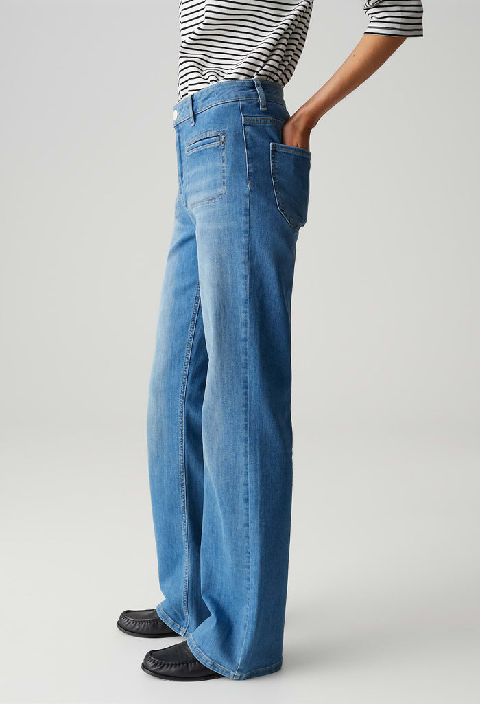 Melly Fresh Mid Rise Flared Jeans