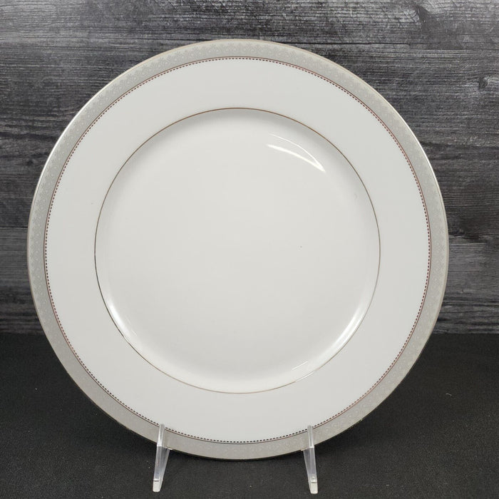 Mikasa Platinum Crown Dinner Plate White Ceramic Fine China 10 3/4" L3428