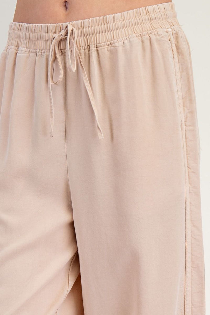 MINERAL WASHED SOFT TWILL WIDE LEG PANTS