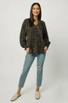 MONA RUCHED RAGLAN SLEEVE TOP LEOPARD CUB
