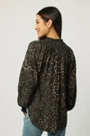 MONA RUCHED RAGLAN SLEEVE TOP LEOPARD CUB