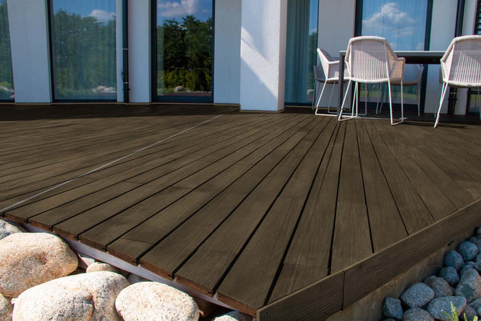 Large Charcoal Wood'n Finish Kit from Retique It for multi-purpose wood finishing, shown with textured wood grain details.